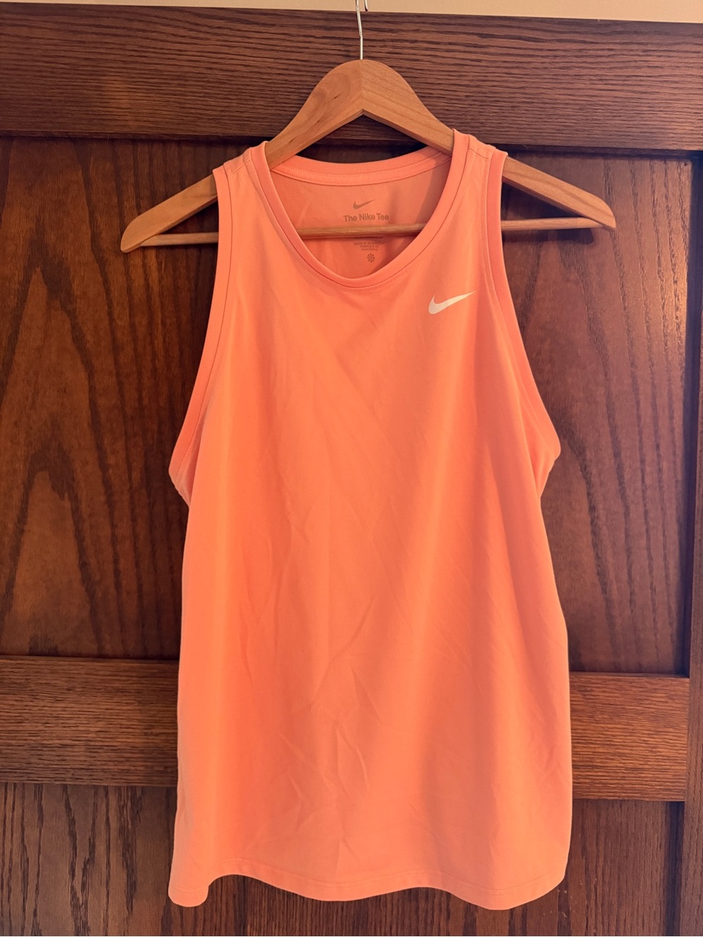 Nike Coral Sleeveless Athletic Tank Top